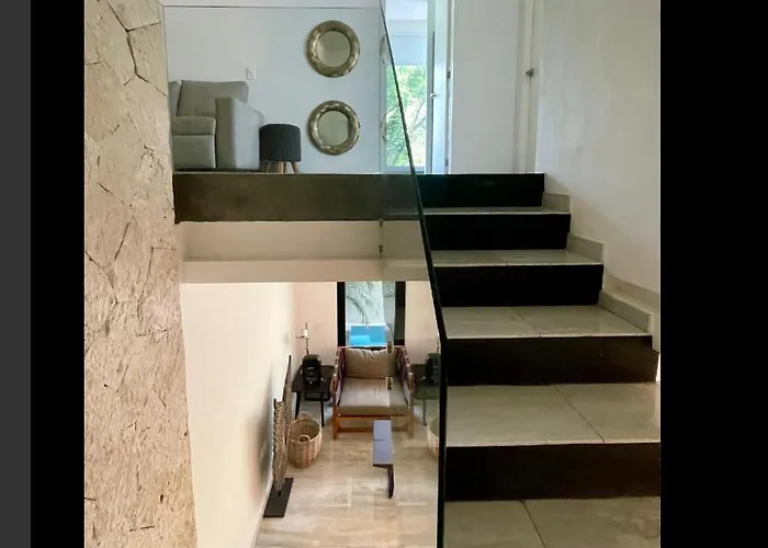 Black House
