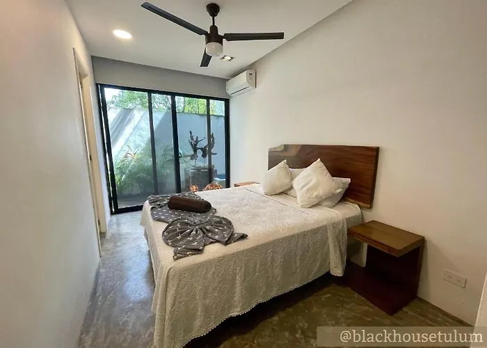 Black House Aparthotel Tulum