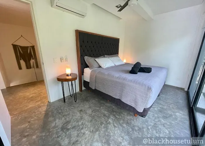 Black House * Tulum